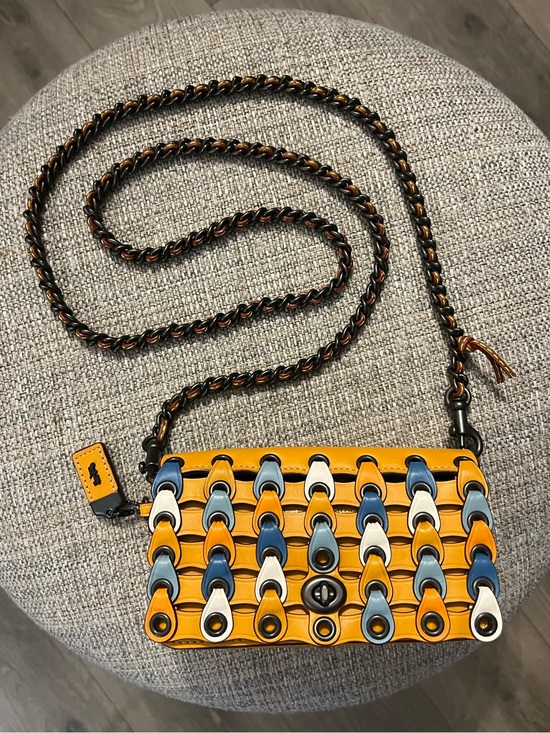 Coach Handbags - Coach 1941 Link Dinky Kisslock colorful eyelet crossbody gunmetal chain NWOT